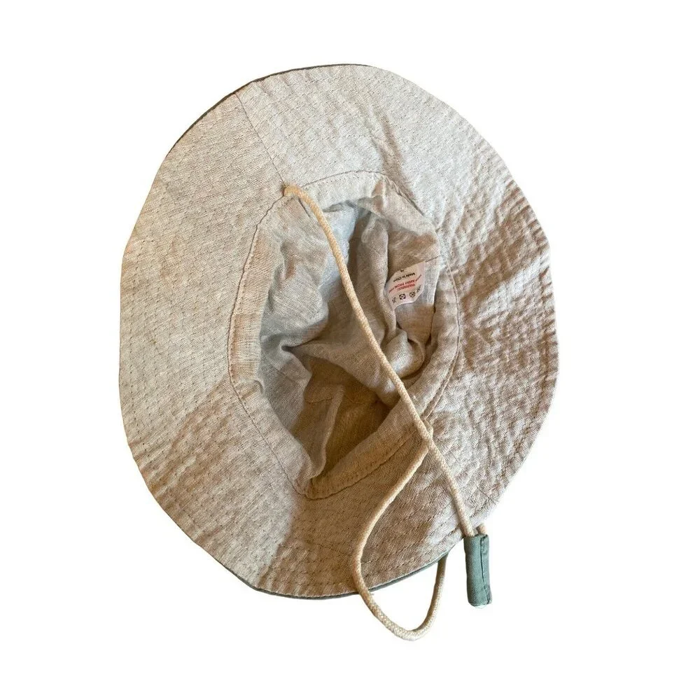 Hatiis Green baby Bucket hat Adjustable Strap Size‎ 6-12 mo.